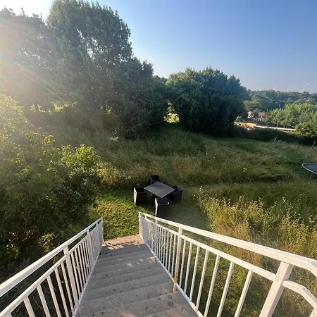 Хостел Voyageurs *